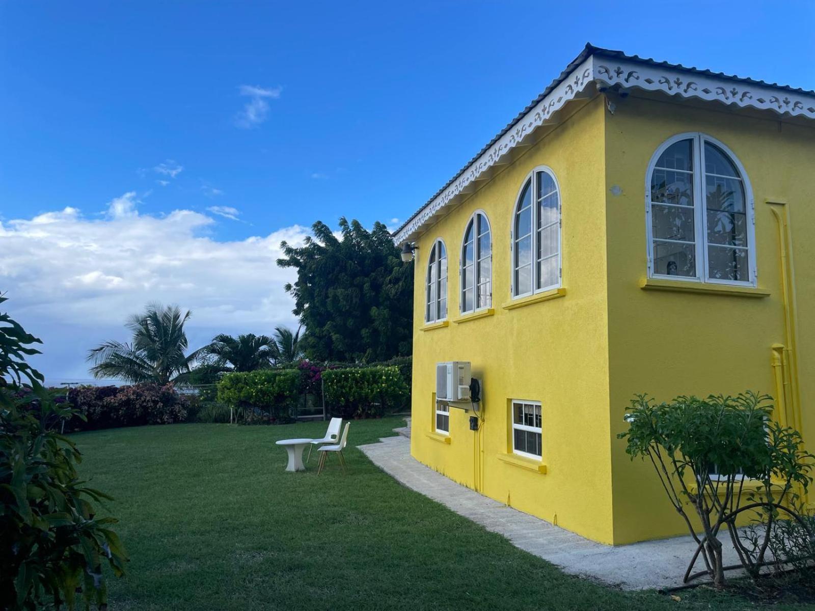 Apartamento Spectacular Ocean View Retreat Saint James Exterior foto